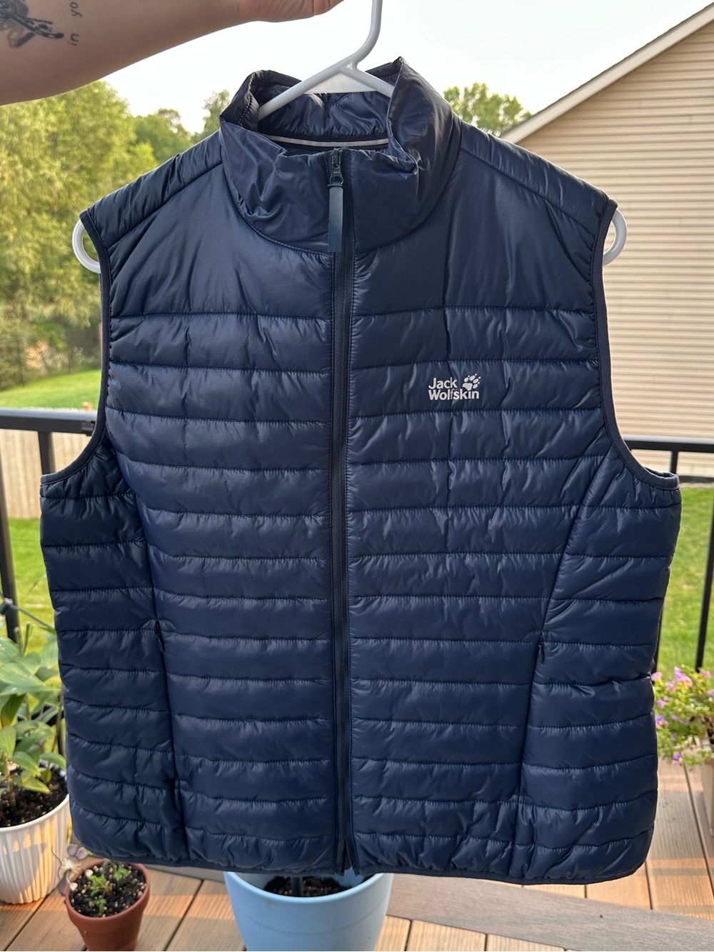 Jack Wolfskin Women’s Dark Blue Quilted Puffer Vest